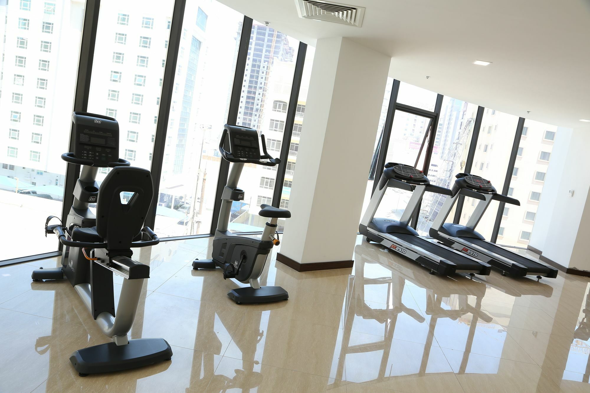 Belle Tower Apartments Manama Exterior foto